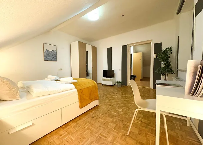 1 Bedroom Apartments, 18 Minutes To The Center, Smart Tv 그라츠